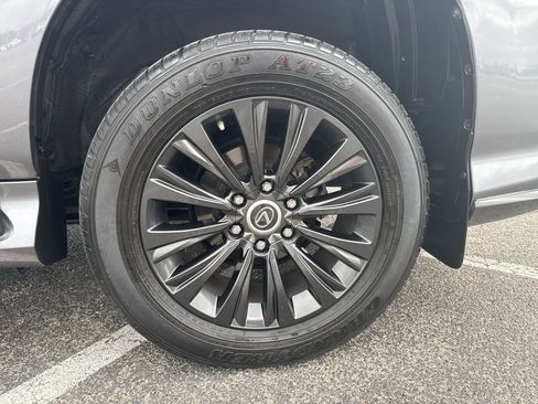 Used 2023 Lexus GX 460 Premium image 19