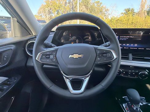 New 2026 Chevrolet Trax LT w/ Driver Confidence Package FWD image 16