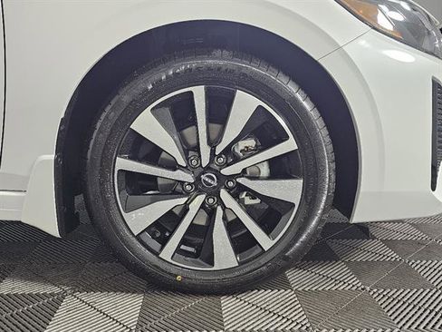 New 2025 Nissan Sentra SV w/ SV Premium Package image 12