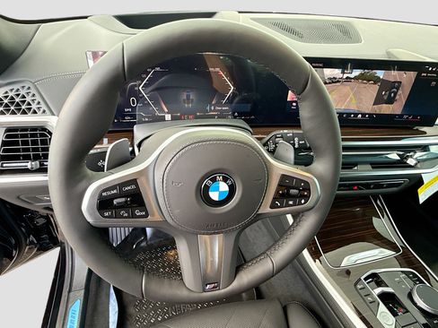 New 2026 BMW X5 xDrive40i w/ M Sport Package AWD/4WD image 40