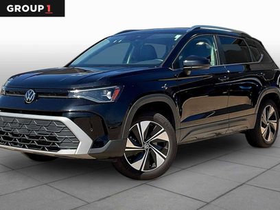 Used 2025 Volkswagen Taos SE