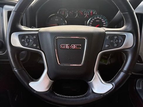Used 2018 GMC Sierra 1500 SLT image 8
