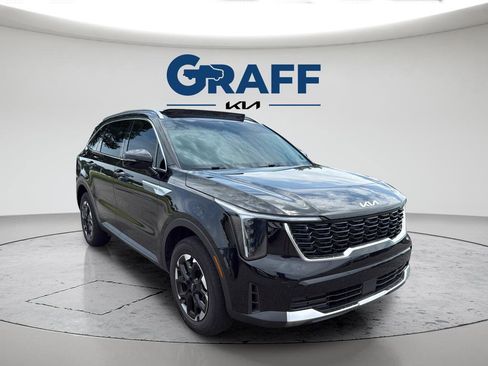 Used 2024 Kia Sorento S w/ Panoramic Sunroof Package AWD/4WD image 11