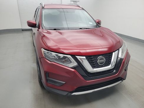 Used 2018 Nissan Rogue SV FWD image 14