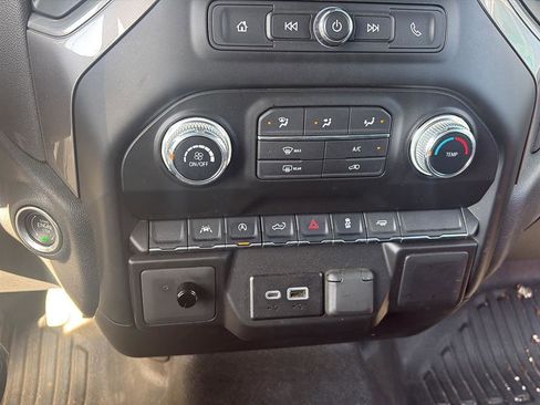 Used 2025 GMC Sierra 1500 Pro w/ Pro Value Package RWD image 5