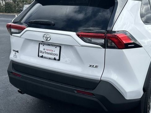 Used 2024 Toyota RAV4 XLE w/ Convenience Package image 11
