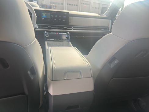 New 2026 Hyundai Santa Fe SEL image 17