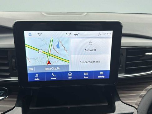 Used 2022 Ford Explorer Limited w/ Equipment Group 301A image 25