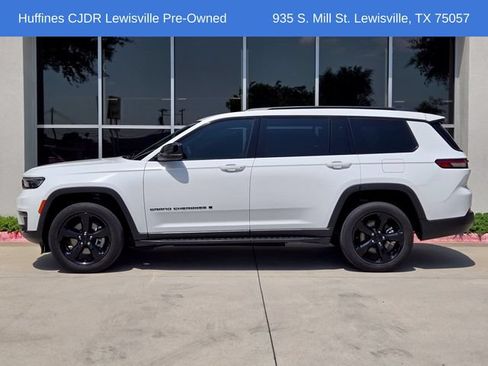 Used 2023 Jeep Grand Cherokee L Laredo RWD image 4