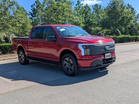 Certified 2025 Ford F150 Lightning Flash AWD/4WD image 2