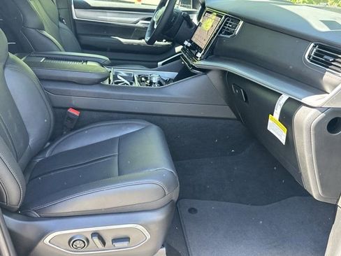 New 2026 Jeep Grand Wagoneer L Limited image 16
