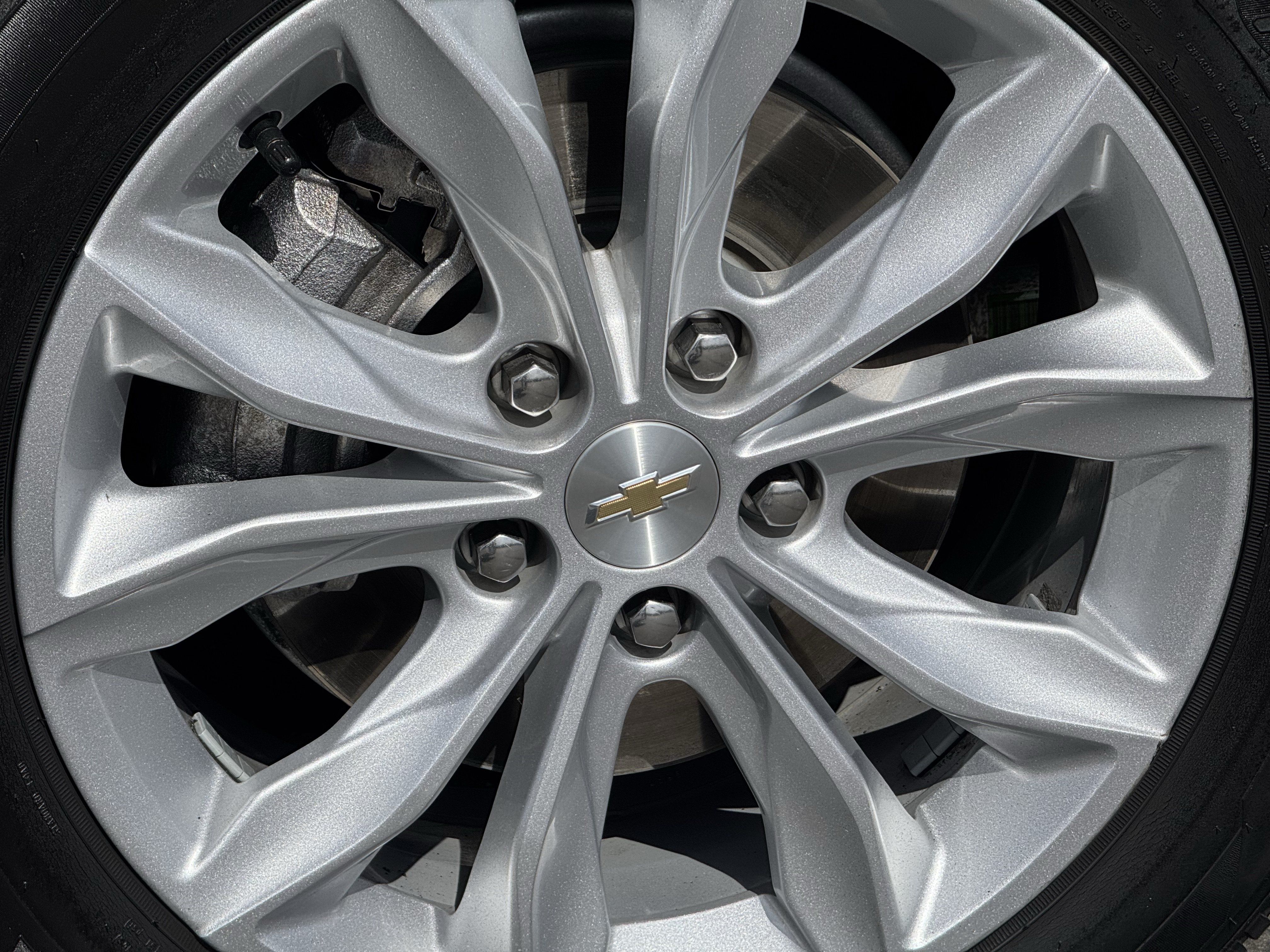 Certified 2025 Chevrolet Malibu LT FWD image 8