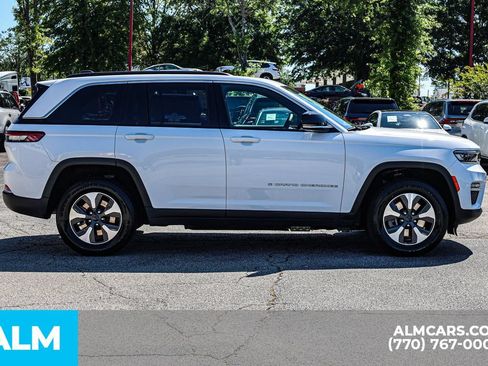 Used 2024 Jeep Grand Cherokee Limited 4xe AWD/4WD image 10