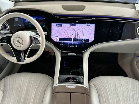Certified 2023 Mercedes-Benz EQS 580 4MATIC SUV image 15