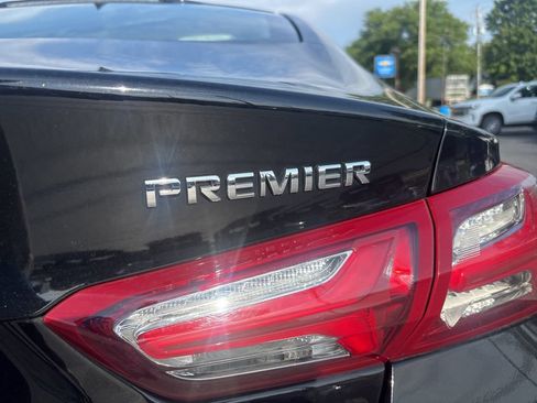 Used 2020 Chevrolet Malibu Premier FWD image 5