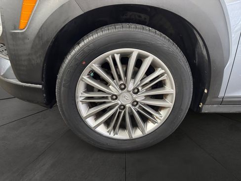 Certified 2021 Hyundai Kona SEL w/ Cargo Package image 14