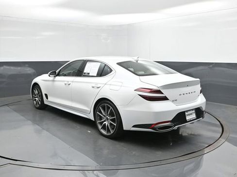 Used 2025 Genesis G70 2.5T image 5