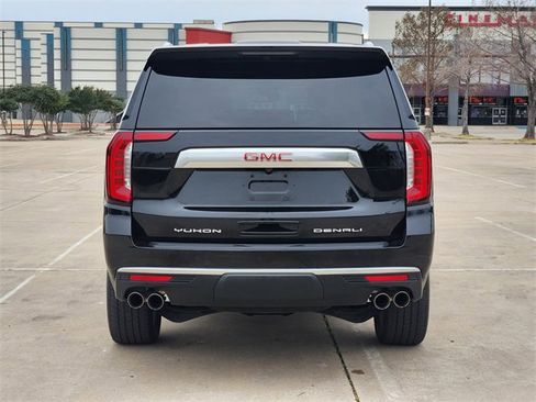 Used 2023 GMC Yukon Denali w/ LPO, Floor Liner Package image 6