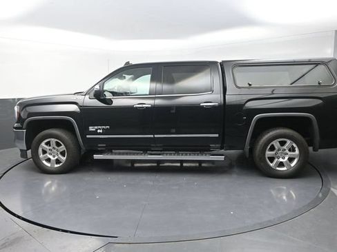 Used 2018 GMC Sierra 1500 SLT AWD/4WD image 4