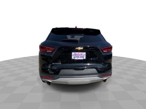 Used 2023 Chevrolet Blazer LT w/ Convenience Package FWD image 9