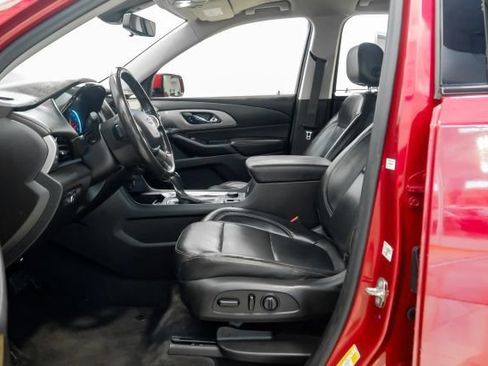 Used 2020 Chevrolet Traverse RS FWD image 5
