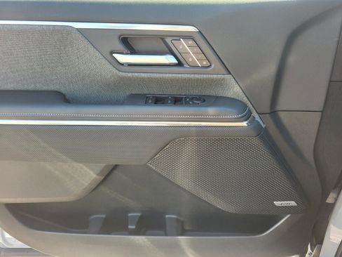 New 2026 GMC Sierra EV Elevation w/ Premium Package image 21