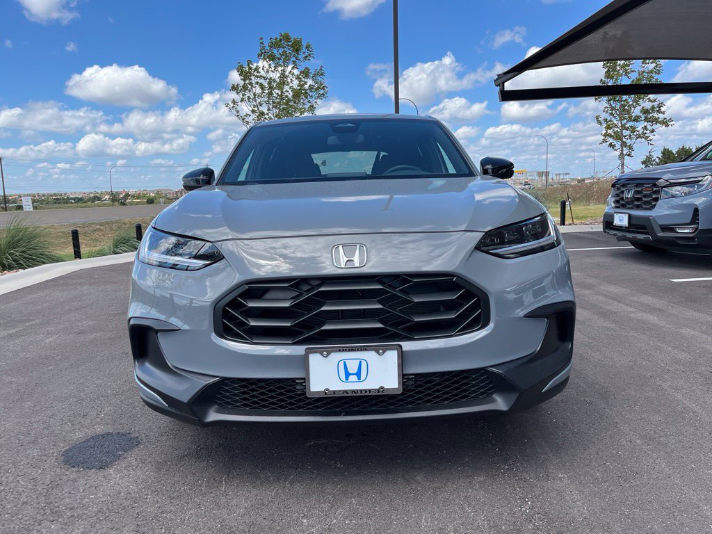 Certified 2027 Honda HR-V Sport image 2
