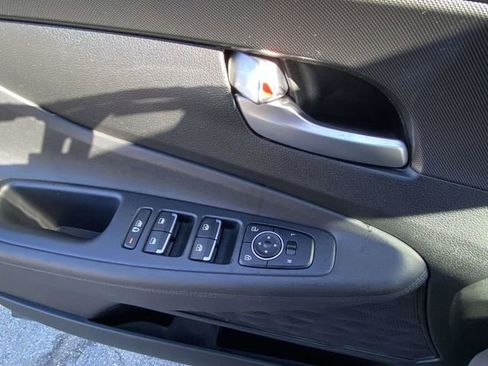 Used 2023 Hyundai Santa Fe SEL image 14