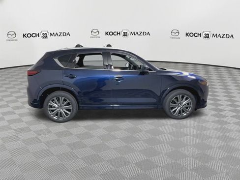 New 2025 MAZDA CX-5 Signature image 9