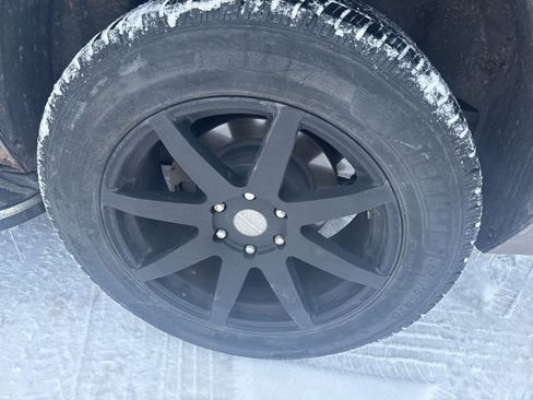 Used 2013 GMC Yukon XL Denali image 29