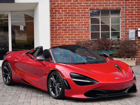 Used 2020 McLaren 720S Performance RWD image 1