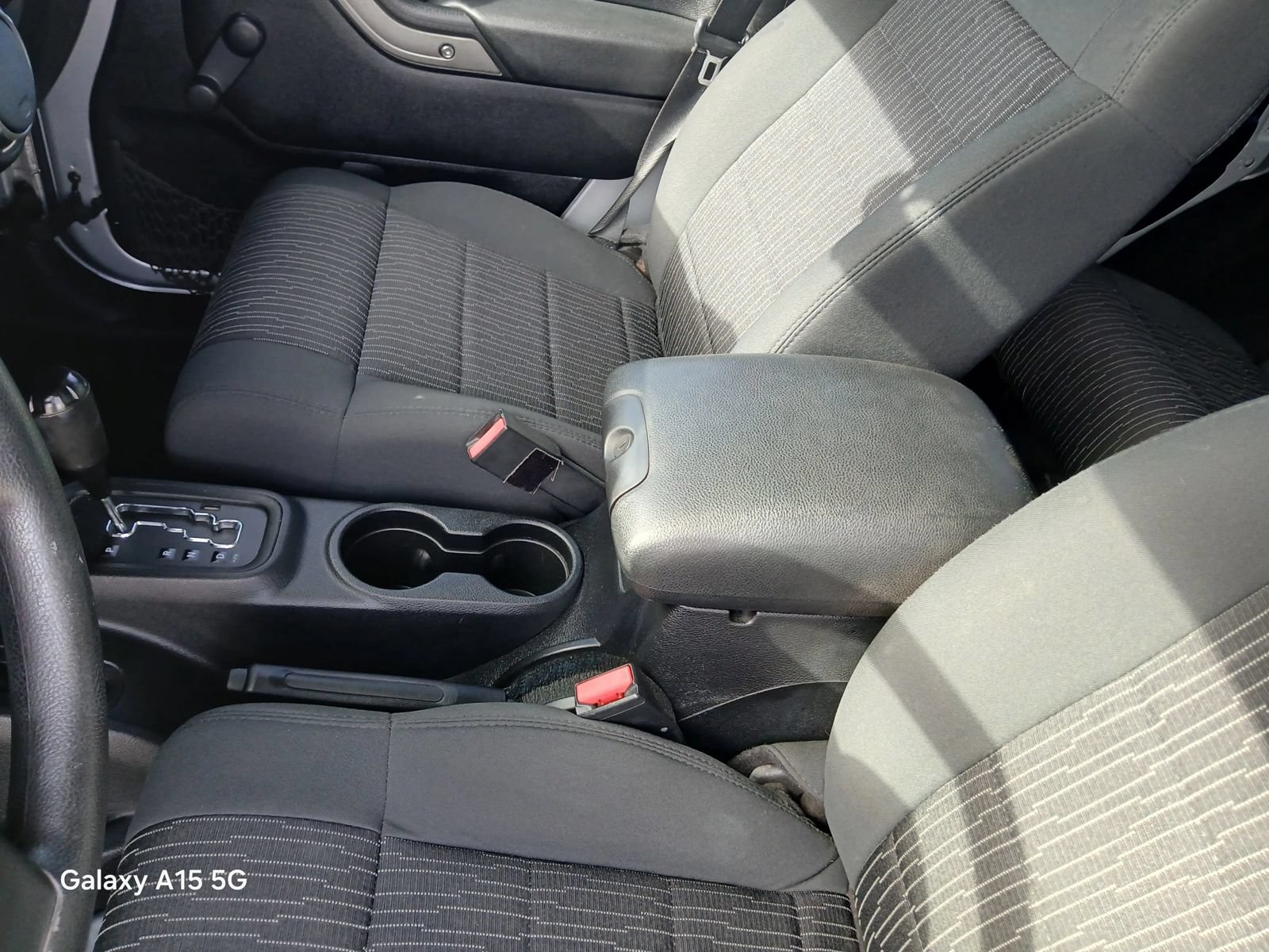 Used 2012 Jeep Wrangler Unlimited Sport AWD/4WD image 8
