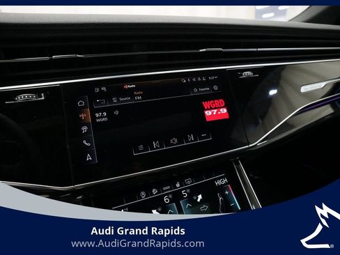New 2026 Audi Q8 Premium Plus image 7