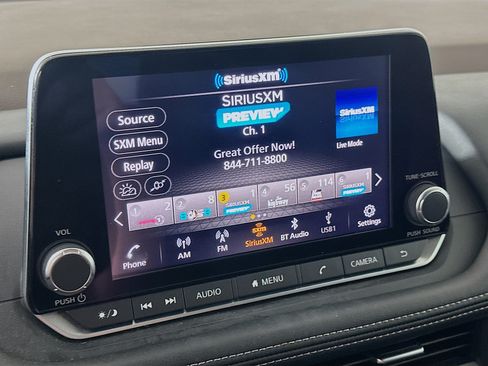 Used 2023 Nissan Rogue SV w/ SV Premium B Package FWD image 21