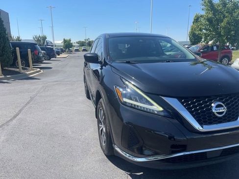 Used 2021 Nissan Murano S FWD image 3