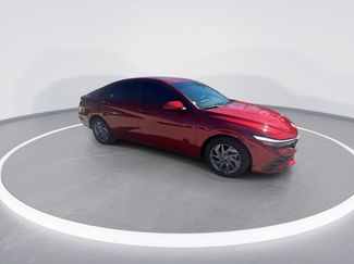 Certified 2024 Hyundai Elantra SEL video 2