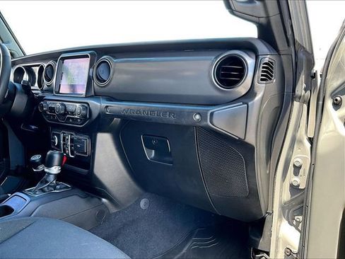 Used 2023 Jeep Wrangler Unlimited Sport AWD/4WD image 13