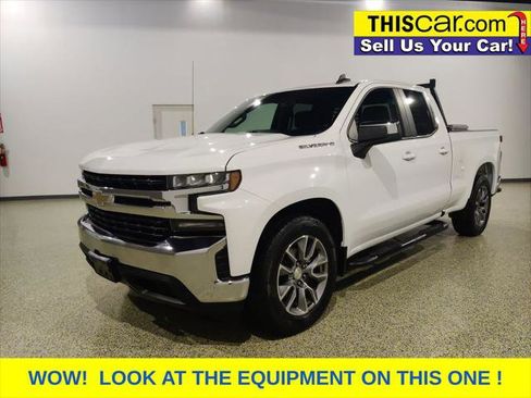 Used 2020 Chevrolet Silverado 1500 LT w/ Texas Edition RWD image 4
