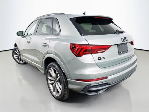 Used 2025 Audi Q3 2.0T Premium w/ Convenience Package AWD/4WD image 5