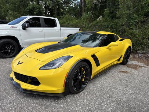 Used 2018 Chevrolet Corvette Z06 RWD image 1