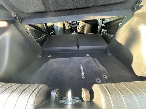 Used 2019 Hyundai Veloster 2.0 FWD image 20