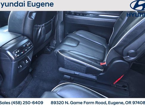 Used 2024 Hyundai Palisade Limited AWD/4WD image 18