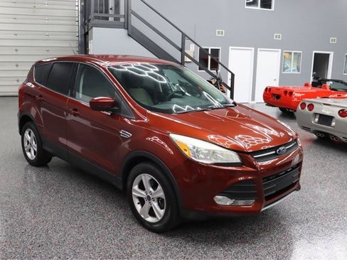 Used 2015 Ford Escape SE AWD/4WD image 6