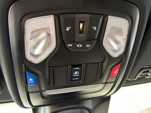 New 2026 RAM 2500 Tradesman AWD/4WD image 22