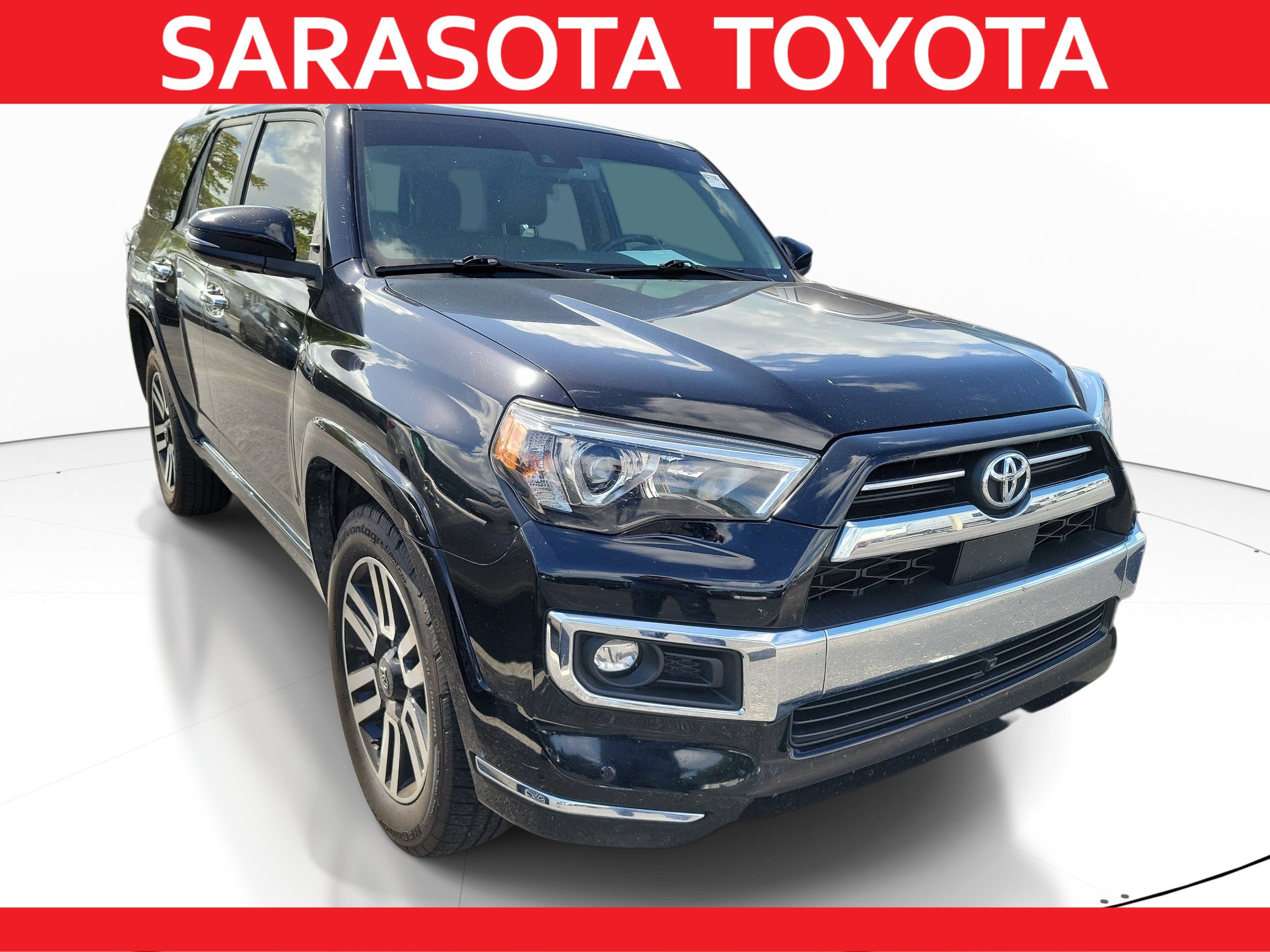 Used 2022 Toyota 4Runner Limited RWD image 1