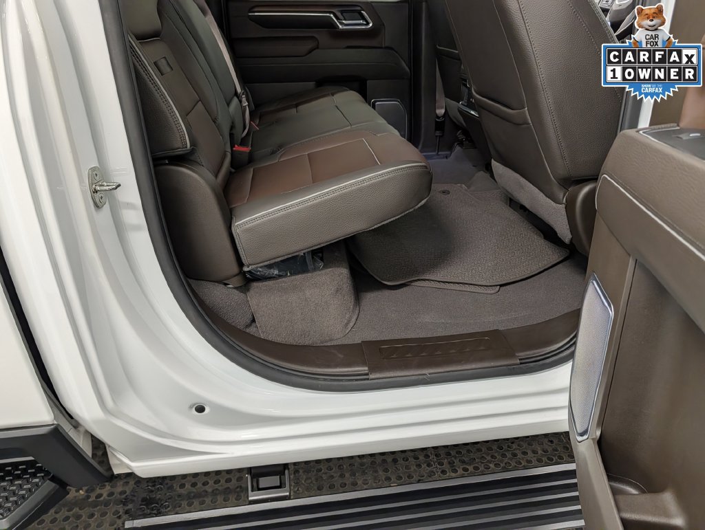Used 2024 GMC Sierra 3500 Denali w/ Denali Reserve Package AWD/4WD image 31