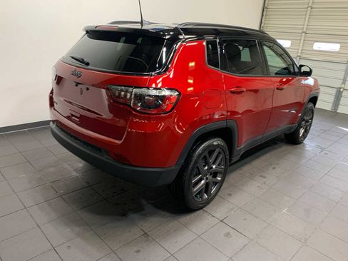 New 2026 Jeep Compass Limited AWD/4WD image 3