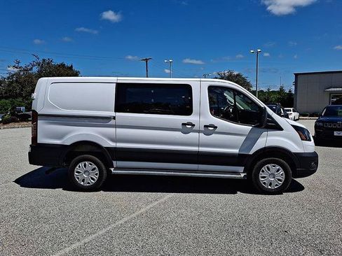 Certified 2025 Ford Transit 250 Low Roof w/ Exterior Upgrade Package RWD image 24