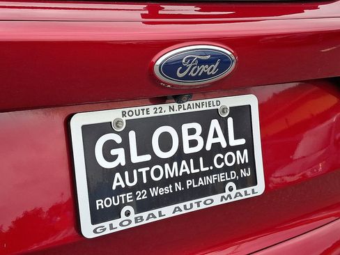 Used 2019 Ford Escape Titanium AWD/4WD image 29