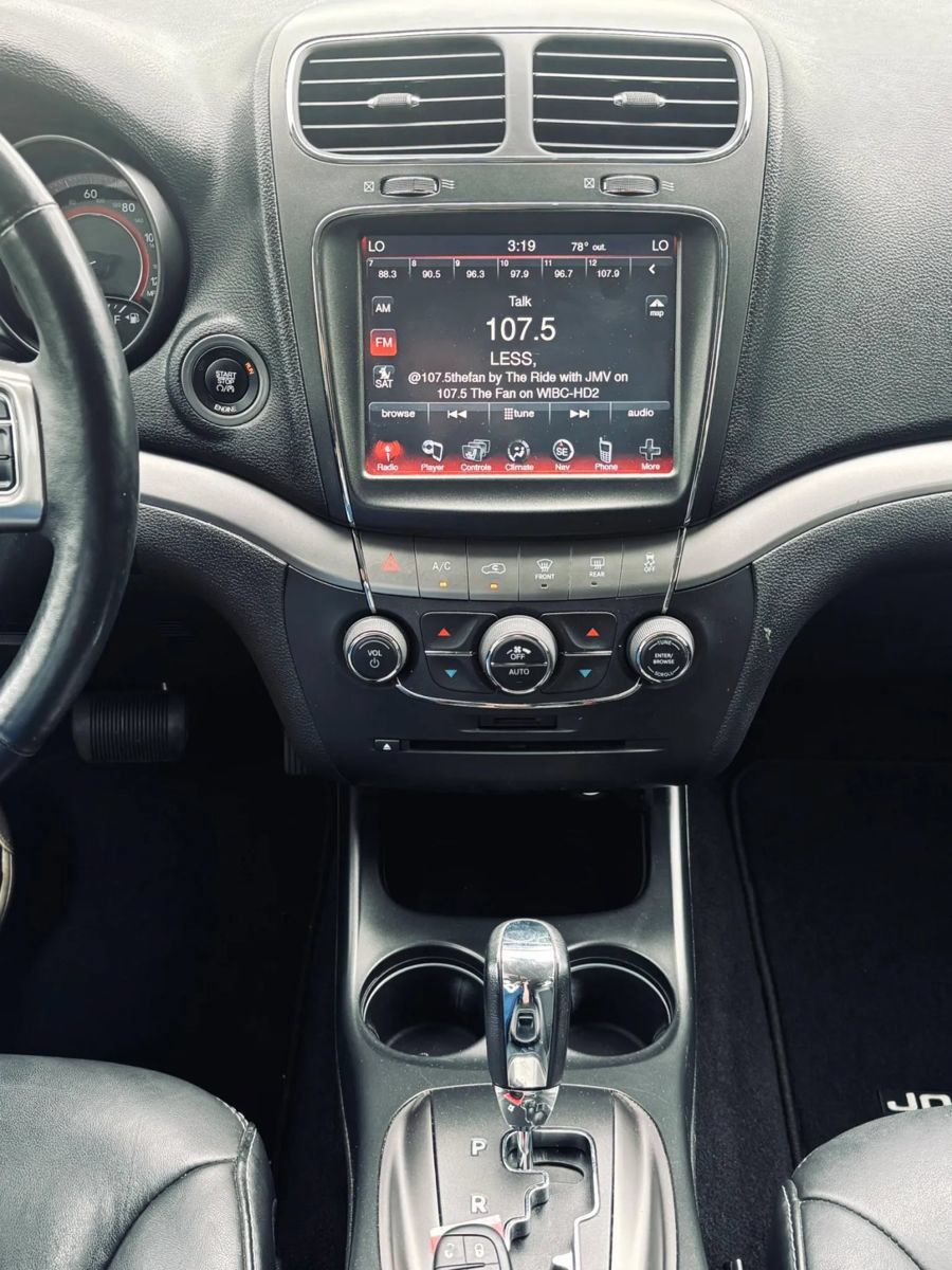 Used 2015 Dodge Journey Crossroad w/ Flexible Seating Group AWD/4WD image 19